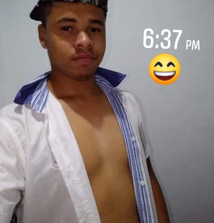 Chat XXX offline de ALEX_19_DOCINHO