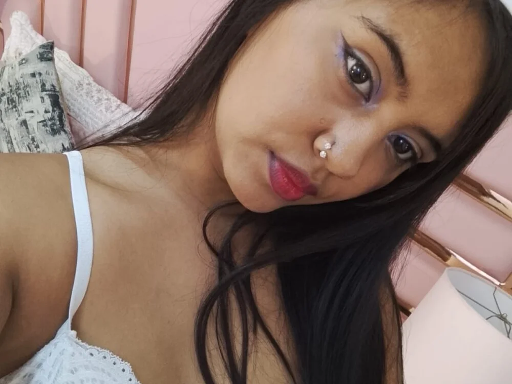 Sussy__22 – Offline XXX chat