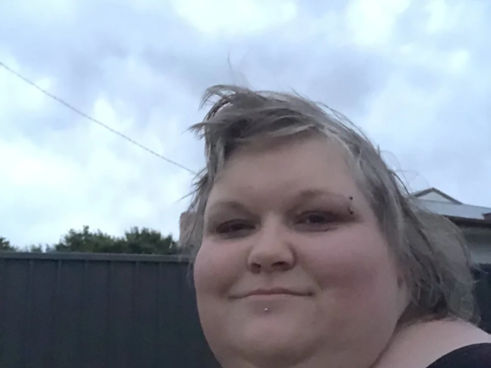 bigjess84's Offline Chat Room