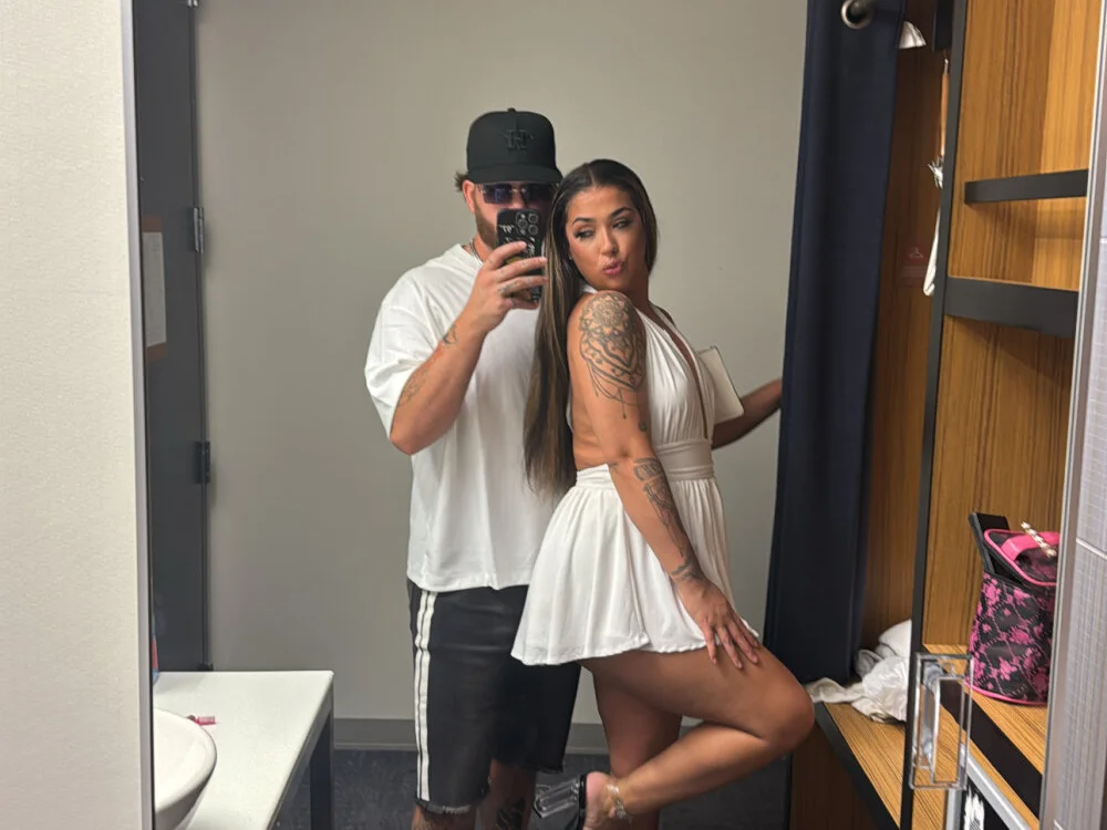 Chatroom XXX hors ligne de thepornplugz