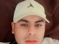 pitudobrandon's webcam live show