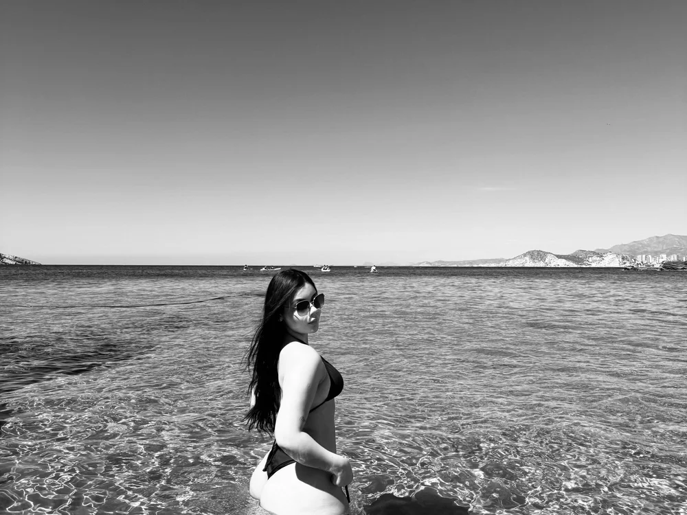 isabellaram93 offline chatrum