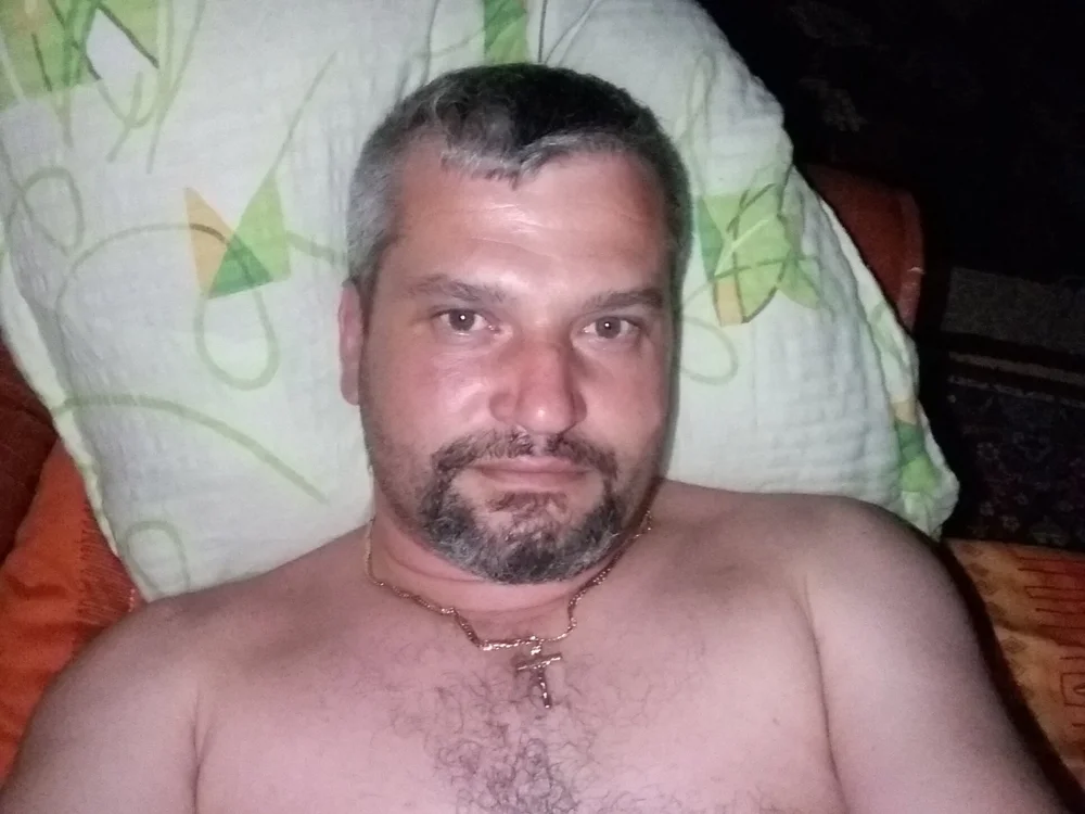 razvannn81 offline chatrum