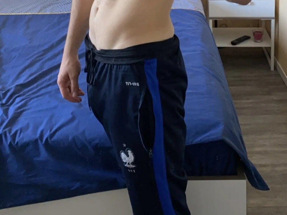 alexplaisirfr44 Obrolan XXX Offline