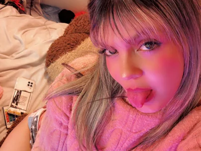 kyliequin private show