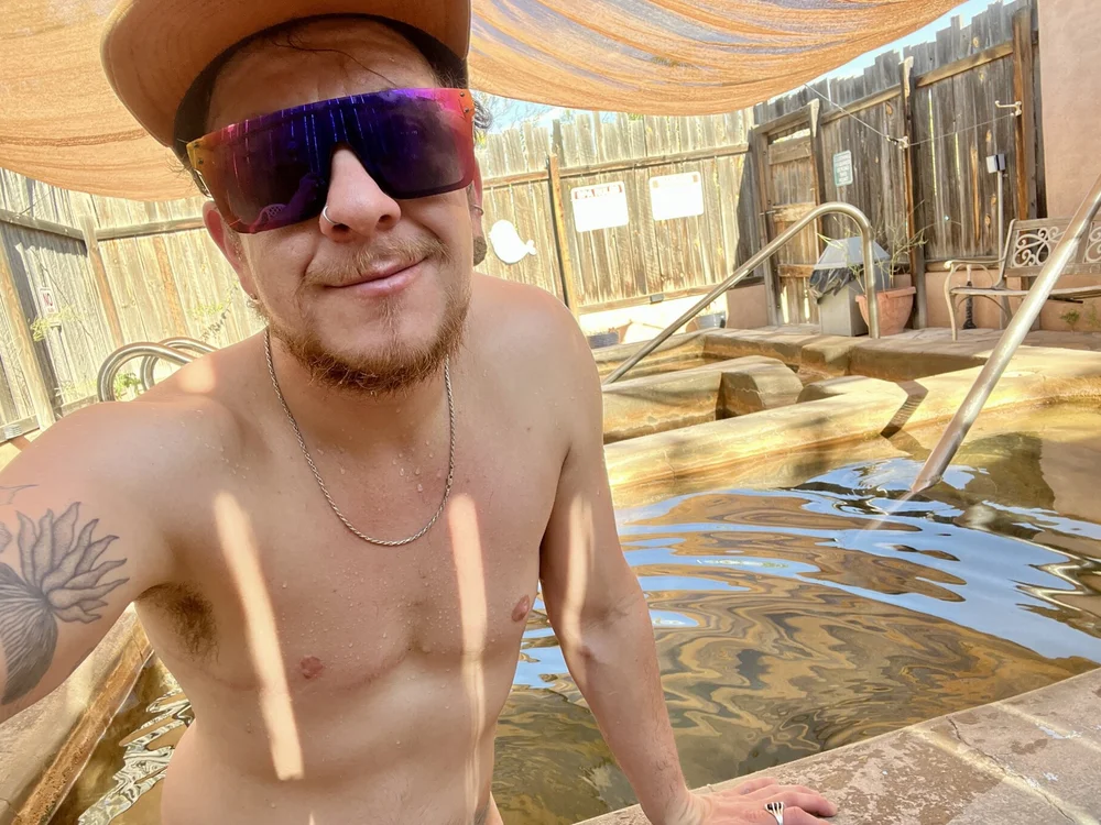 tboy4u: συνομιλία ΧΧΧ εκτός σύνδεσης