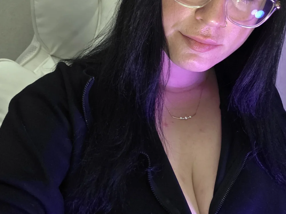 brownmagic48sslut's Offline XXX Chat