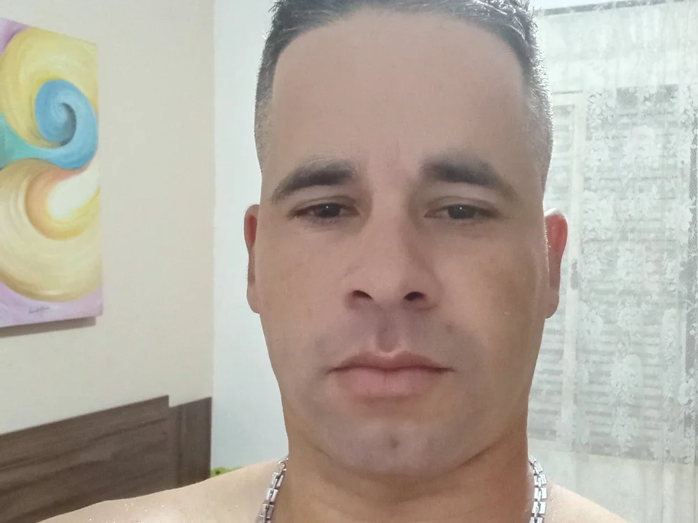 jucatarado87's Offline Chat Room