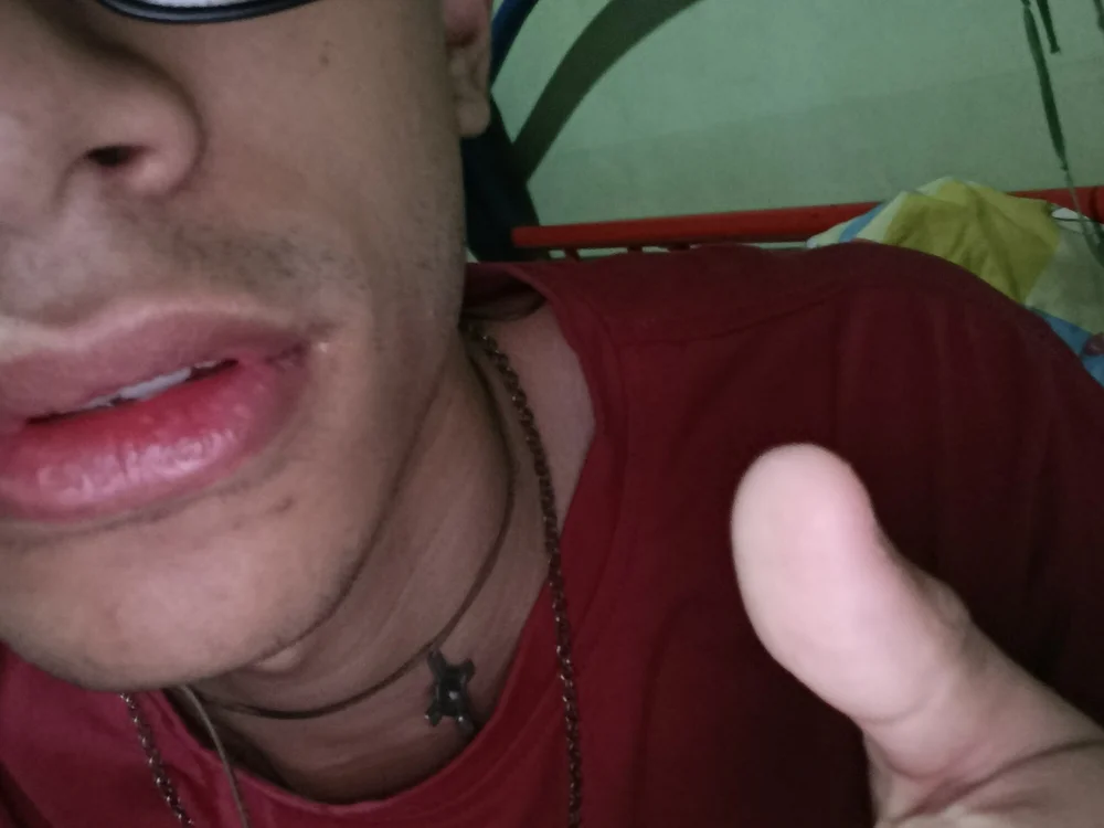 LeoPadra1 offline chatrum