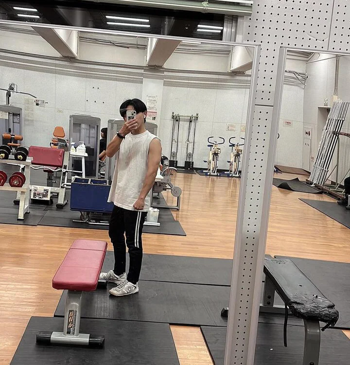 takutaku002's Offline XXX Chat