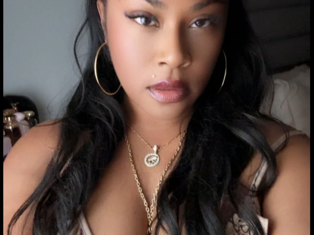EbonyEmpress' Offline XXX Chat