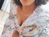Model CataleyaMoon_
