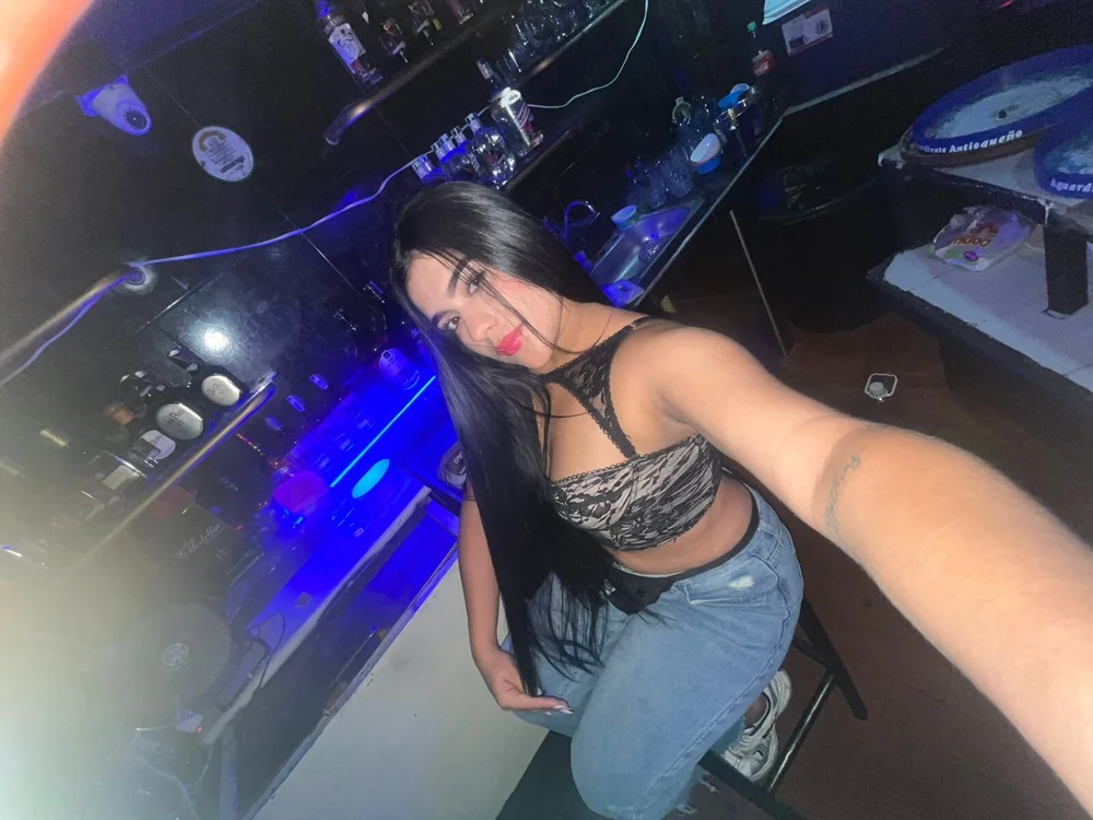 Alexita_Sweet's Offline XXX Chat