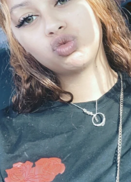 SinFilledBooty's Offline XXX Chat