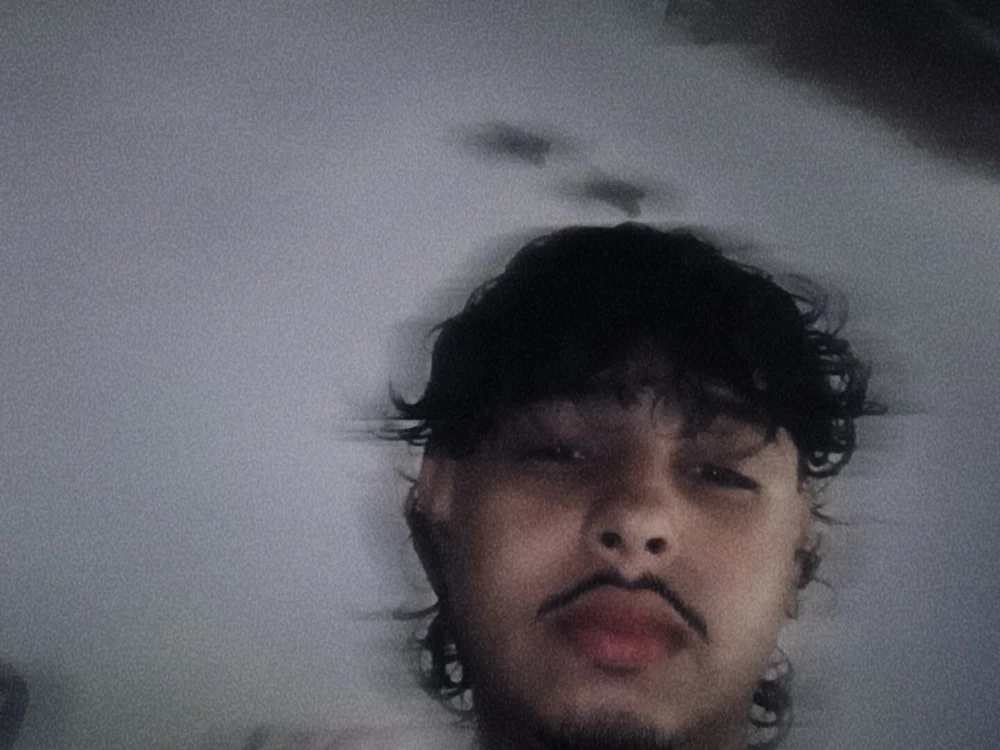 Ey_stiven01's Offline XXX Chat