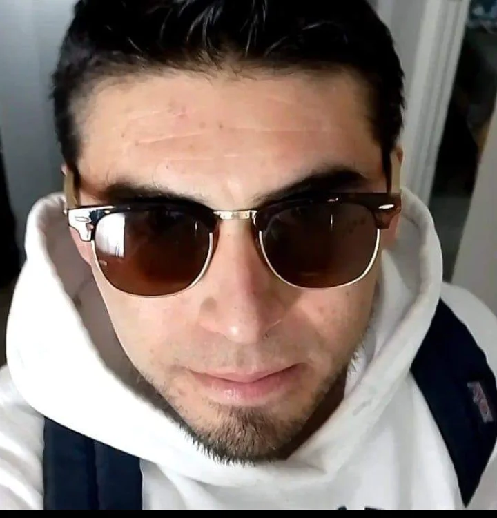voltaa's Offline Chat Room