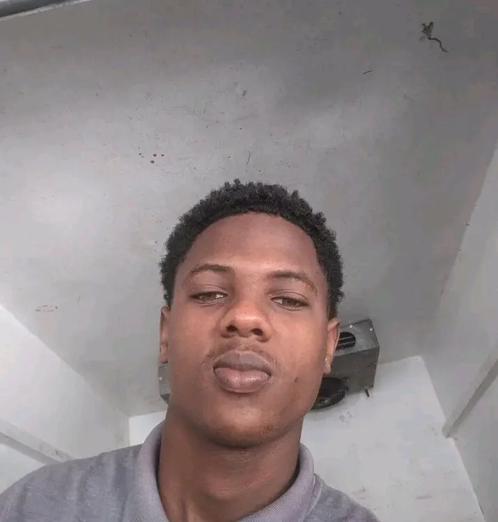 elNegroDhothado offline chatrum