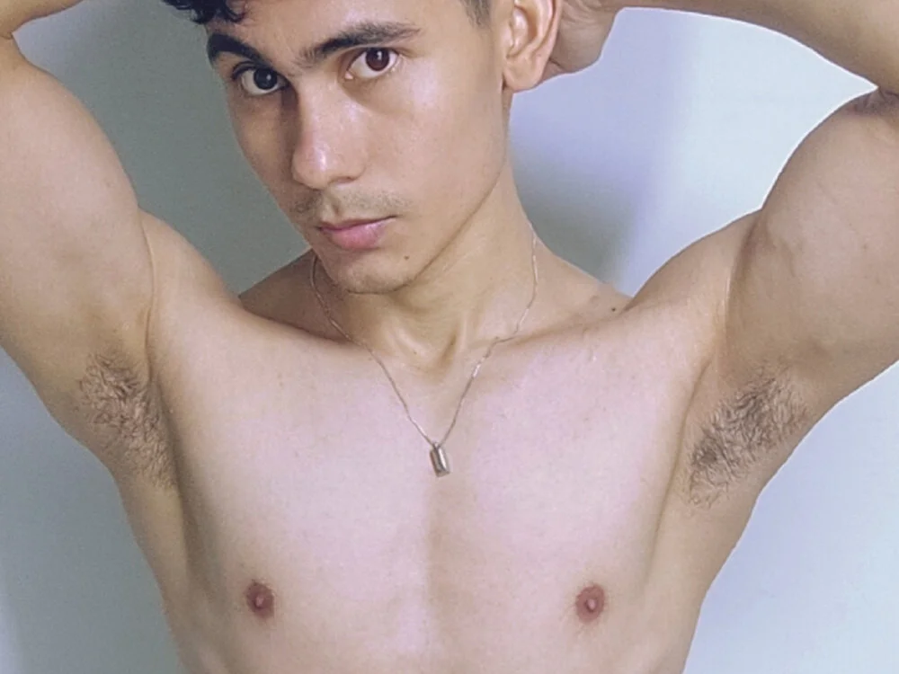 alexispaez457062's Offline XXX Chat