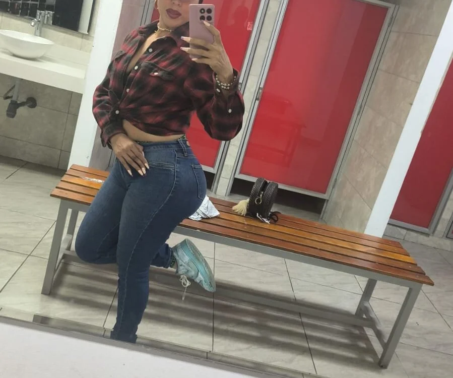 zaradesirex 오프라인 XXX 채팅