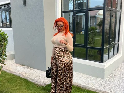 Nia_onyx Female Cheapestprivates Online Cam Adult