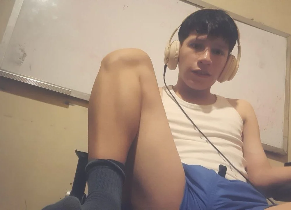 Chatroom XXX hors ligne de YungYao