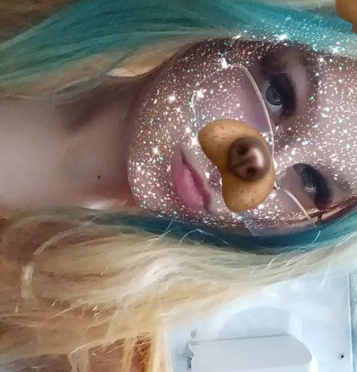 Offline XXX chat MillieRossie