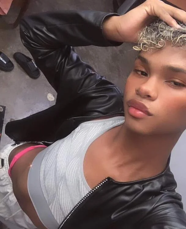 Kornylovee cam model