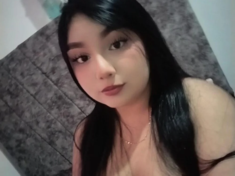 YulicollinsのオフラインXXXチャット