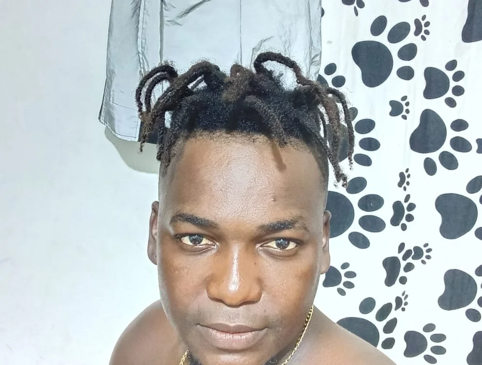 balanta1907's Offline Chat Room