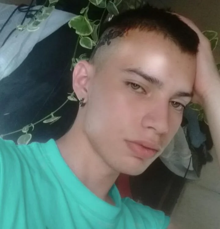 Kayser_hotboy's Offline XXX Chat