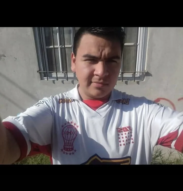 Sergiowooo Offline XXX-Chat