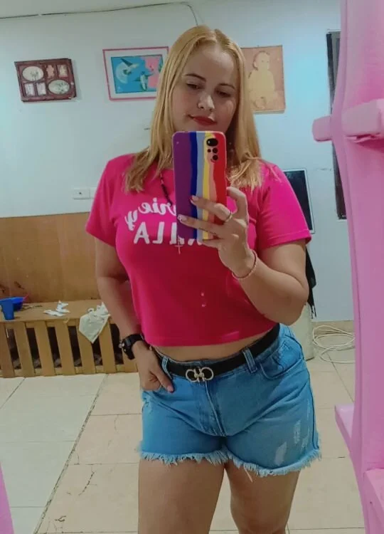 Lady_miss__'s Offline XXX Chat