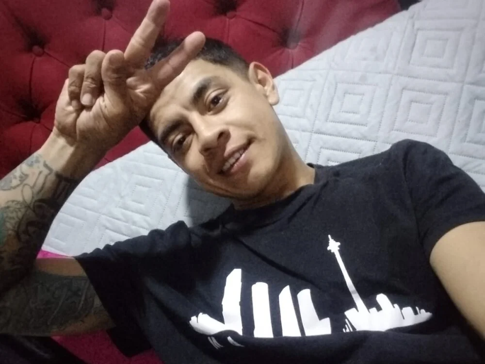 Masked_Dante 離線 XXX 聊天