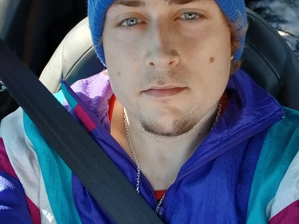 Chrisleeyuma offline chatrum