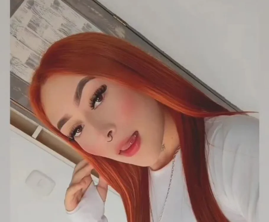 chanel7's Offline Chat Room