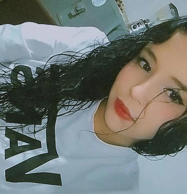 Kataleya_Fiery Adlı Modelin Çevrimdışı XXX Sohbeti