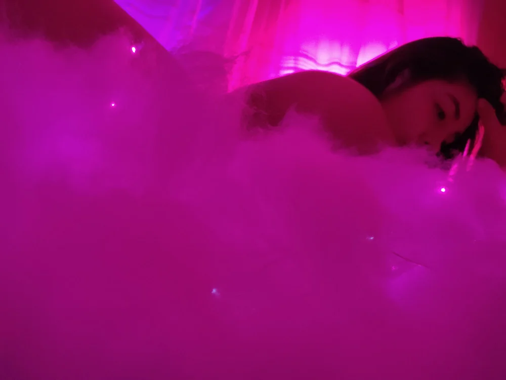 ana_summer's Offline XXX Chat