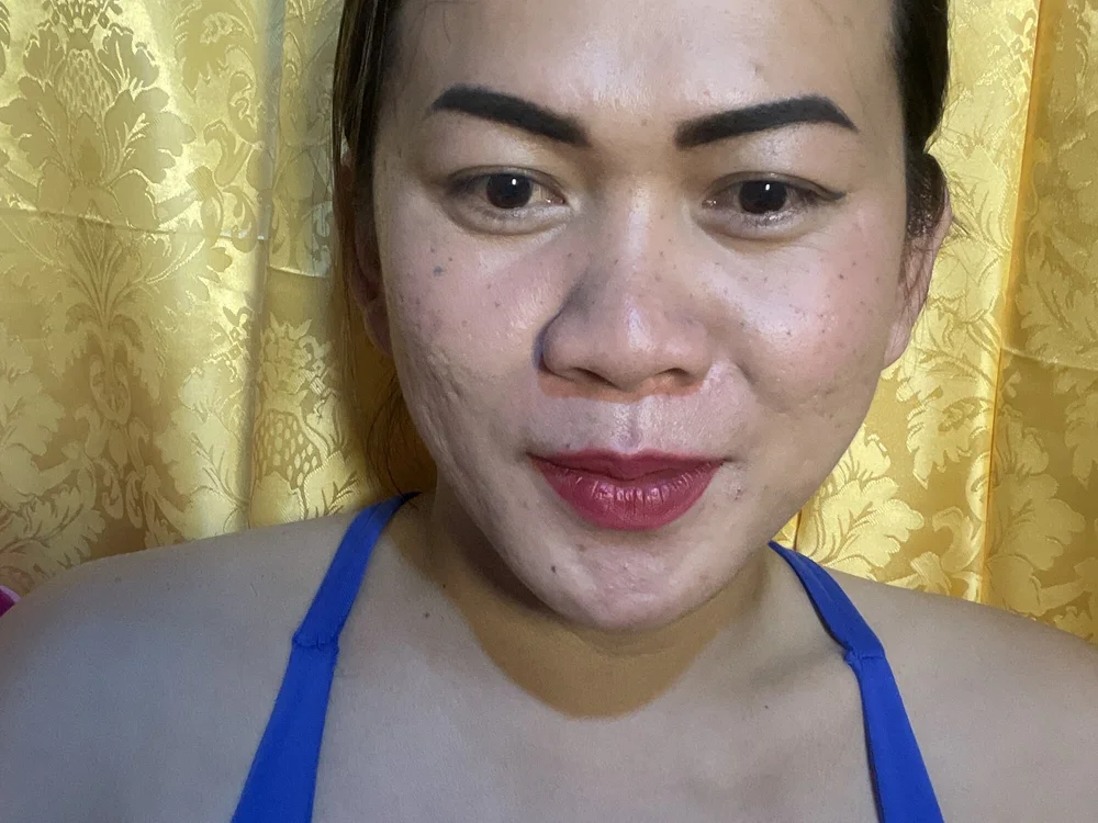 ur_lovelychen Chat XXX offline