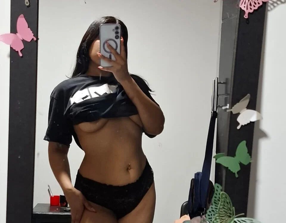 แชท XXX ออฟไลน์ของ AryahMoonn