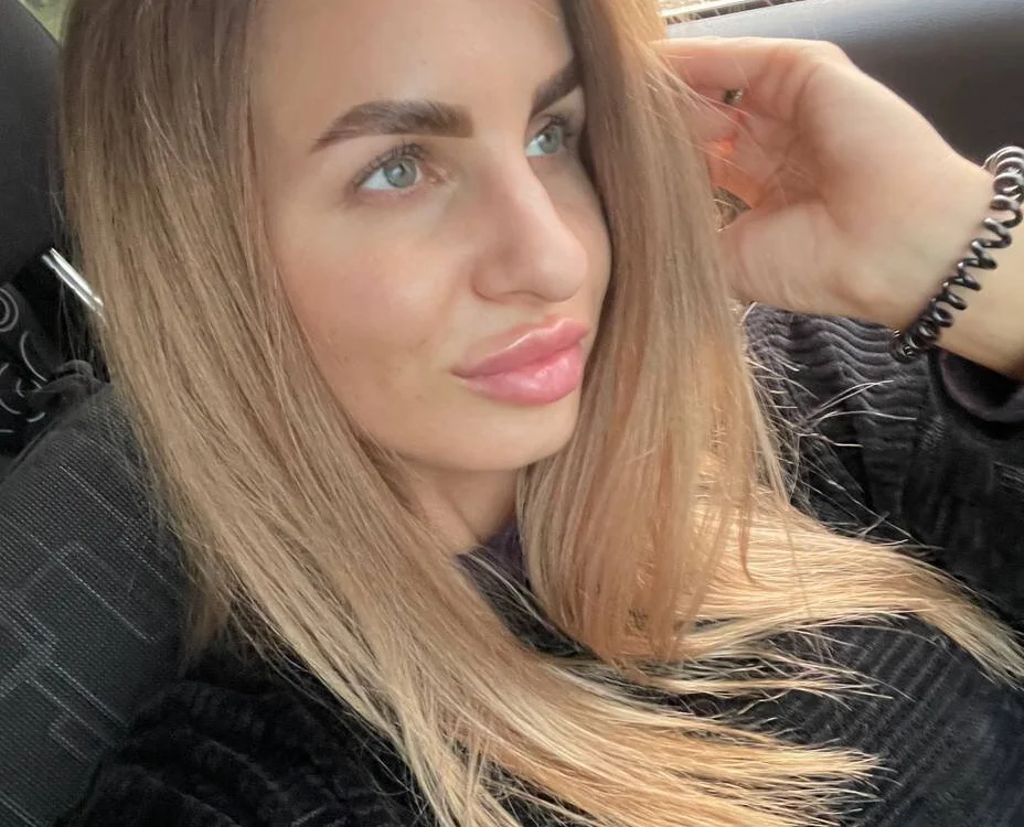 LorraineRoss' Offline XXX Chat
