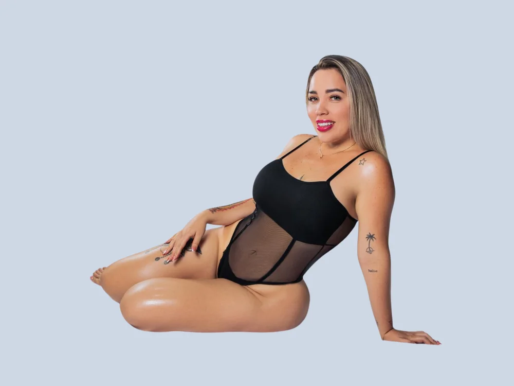 savanna_blonde's Offline XXX Chat