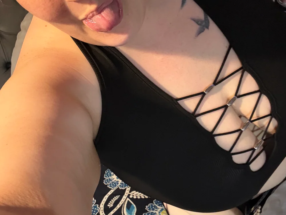 Stephanielove92 offline chatrum