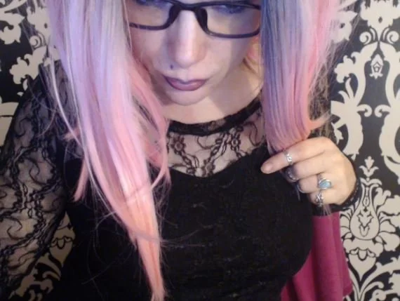 FemmeName's Offline XXX Chat