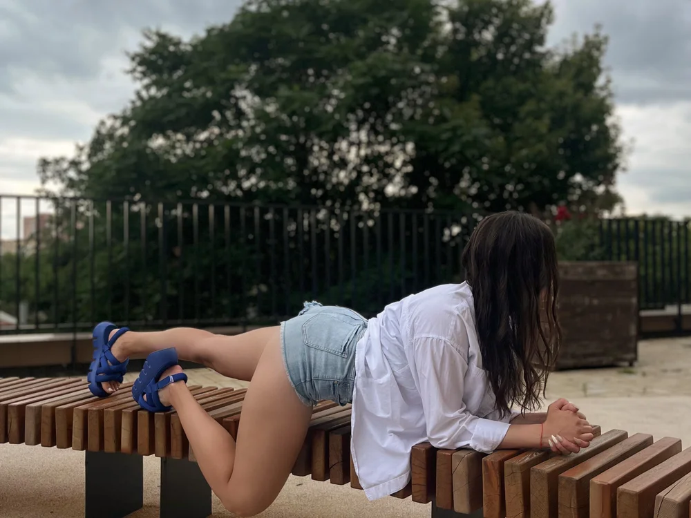 OliviaGray_'s Offline XXX Chat