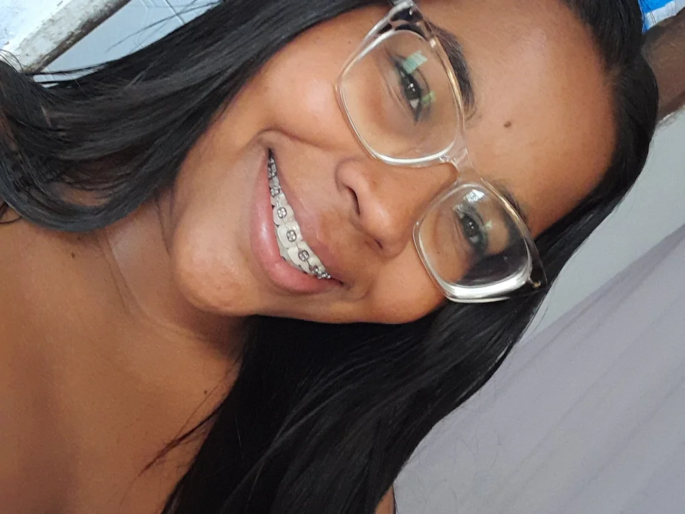 InDiazinha8 offline chatrum
