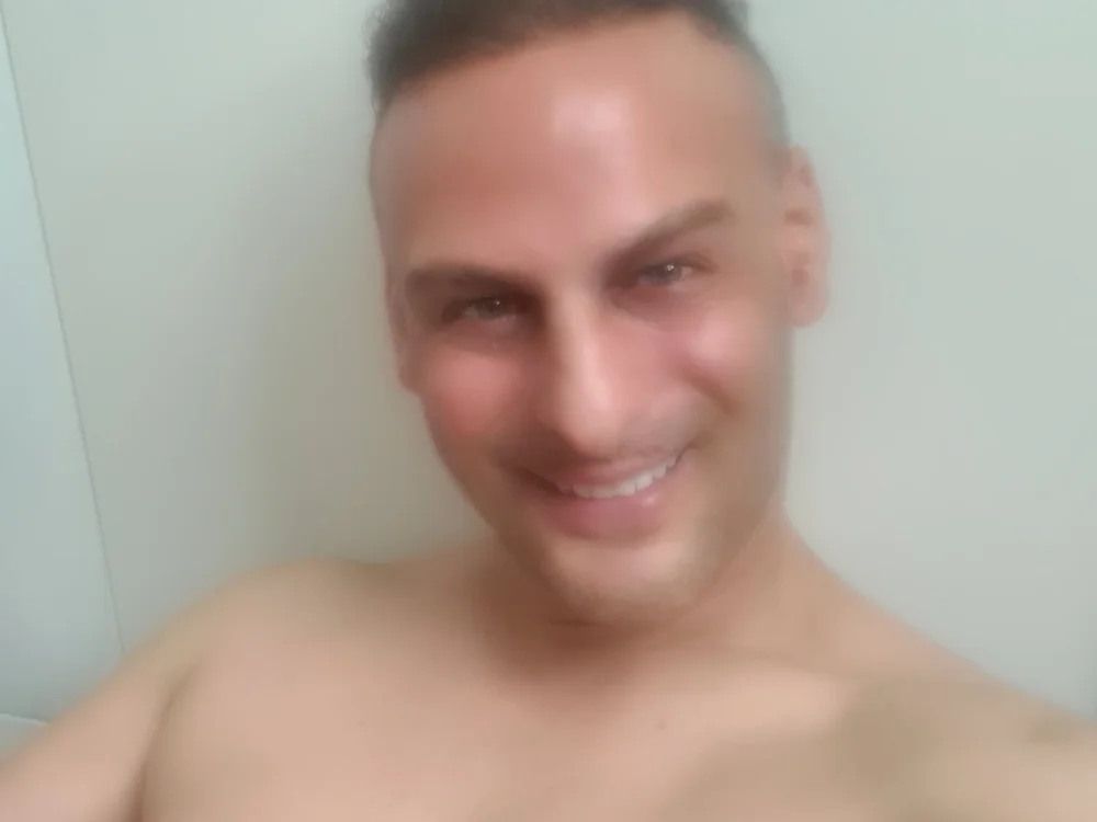 Transsluty99 offline XXX-chatje