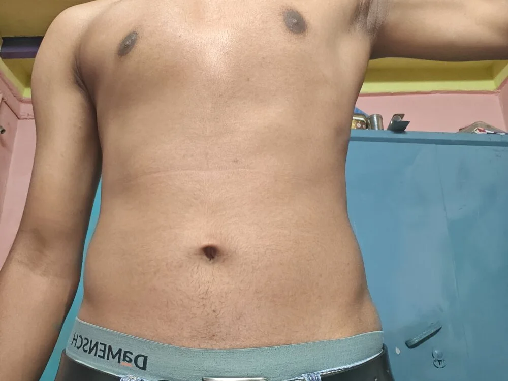 Živý XXX chat Darkintrovert