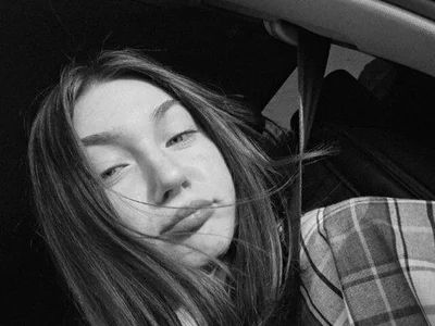 MaevynRaye - Girl 