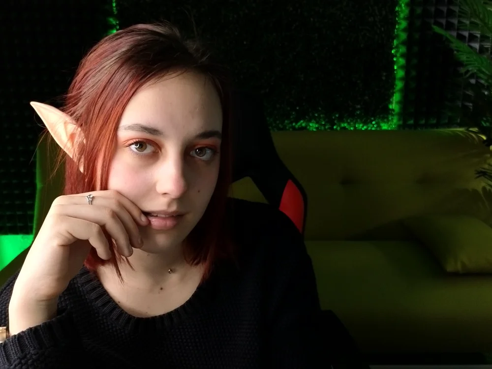 EmmaLoy's Offline Chat Room