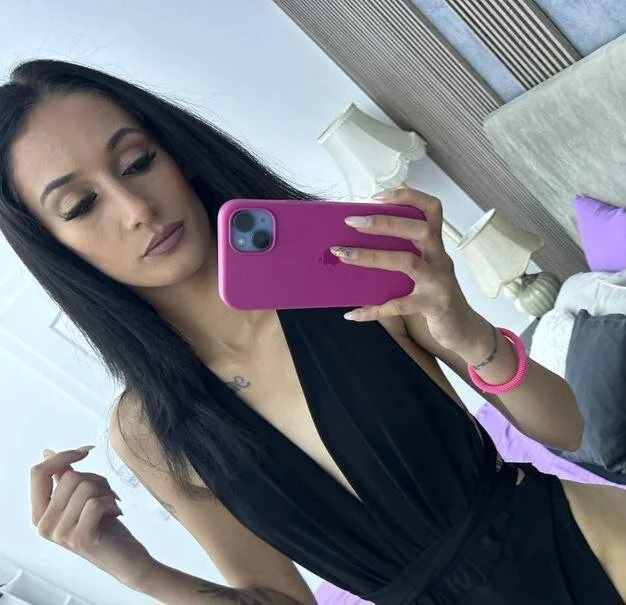 RubyHazell's Offline Chat Room